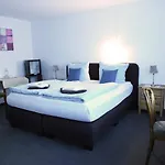 Deutsches Haus ホテル