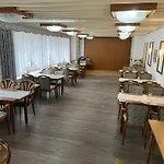 Deutsches Haus ホテル 3*