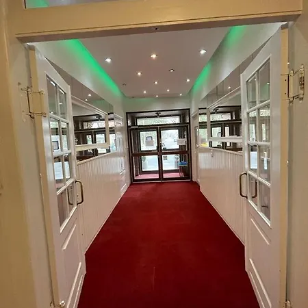 호텔 Deutsches Haus