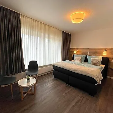 Deutsches Haus 3*