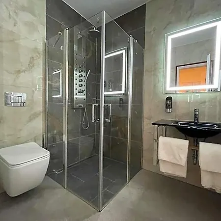 Deutsches Haus Hotel 3*